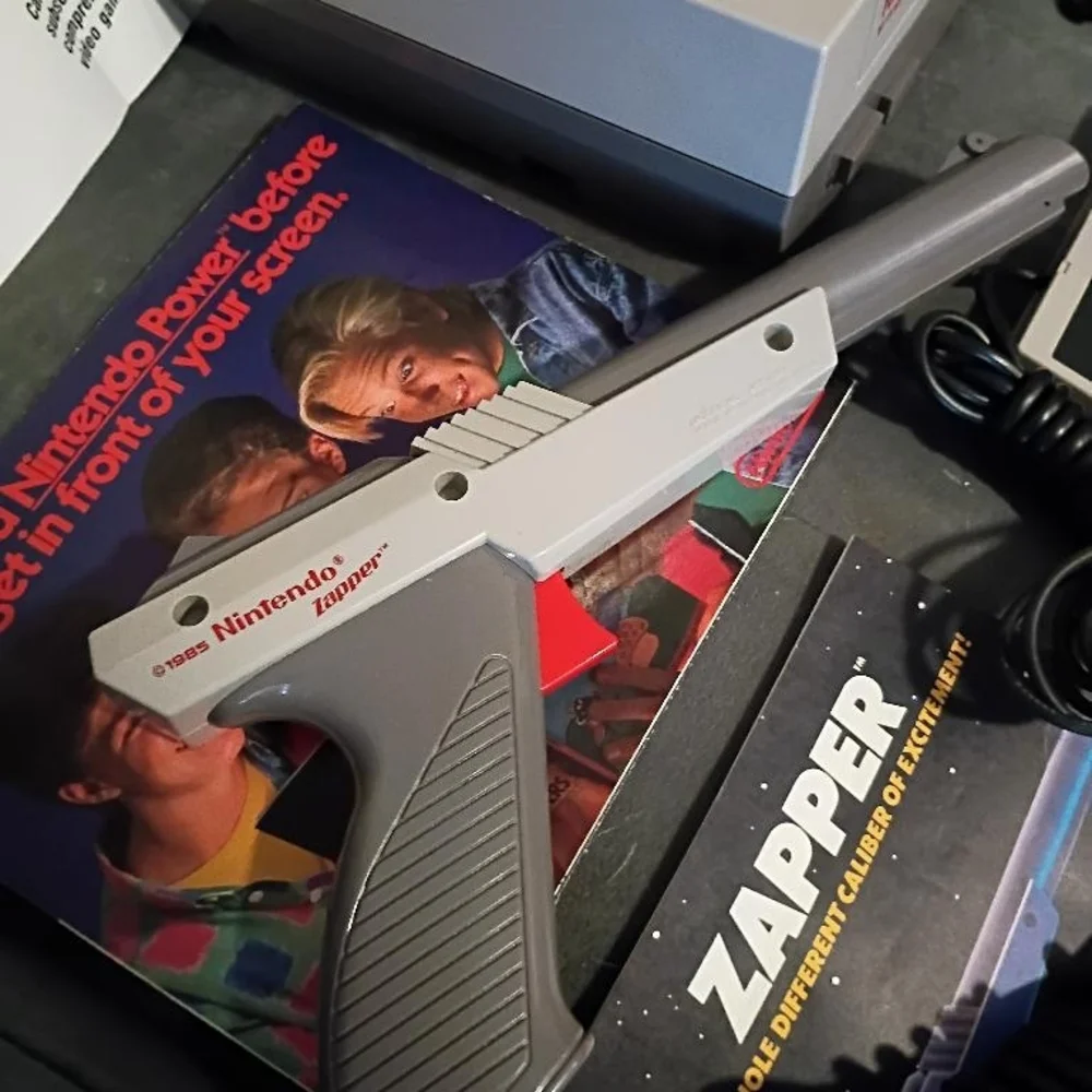 Nintendo NES Game Console